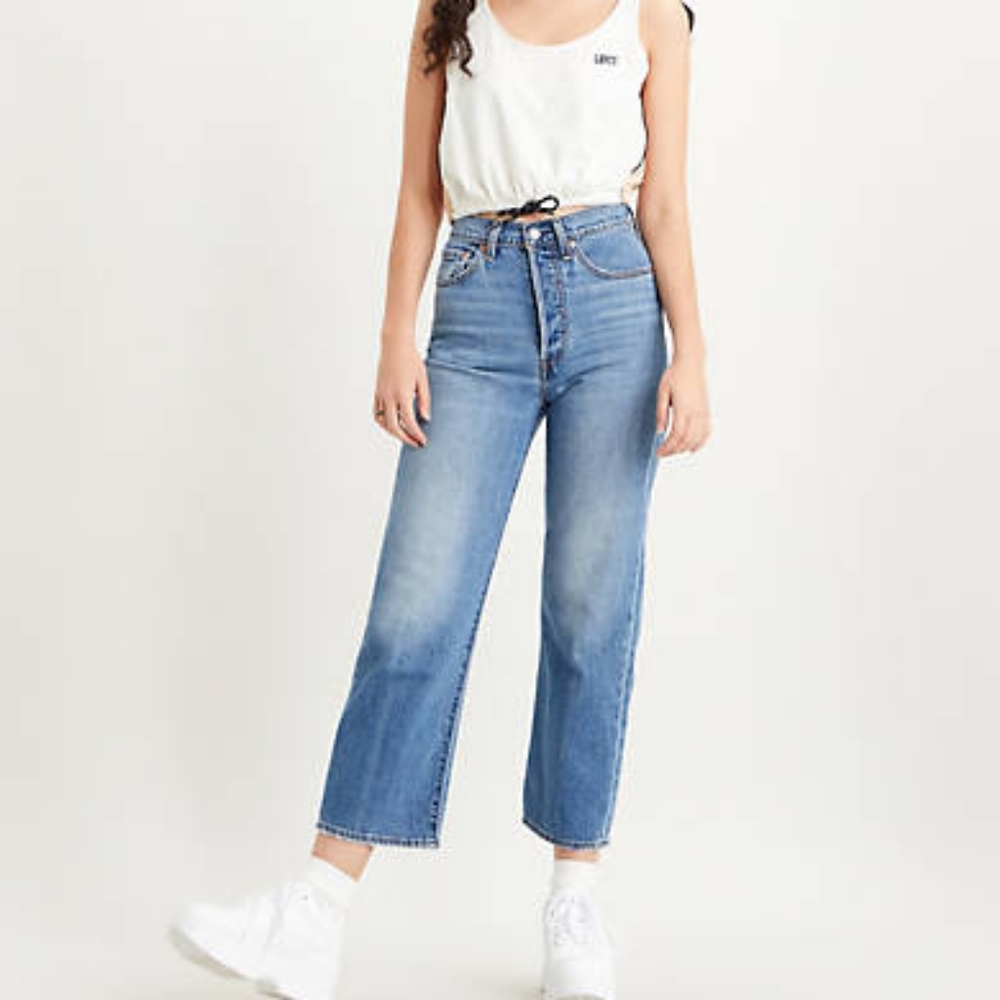 Levi's Ribcage Wide Leg Ankle Jeans